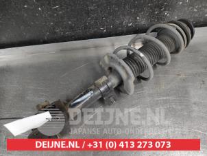 Gebruikte Mac Phersonpoot links-voor Suzuki Swift (ZA/ZC/ZD) 1.2 16V Prijs € 65,00 Margeregeling aangeboden door V.Deijne Jap.Auto-onderdelen BV