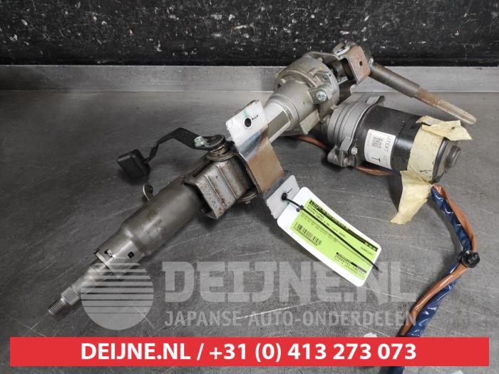 Toyota Yaris Lenksäulenwelle O694408