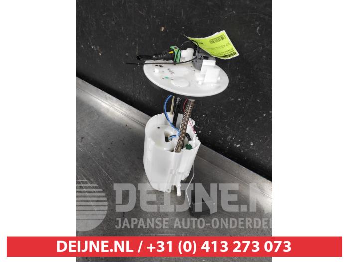 Gebruikte Tank element Pomp Mitsubishi Eclipse Cross (GK/GL) 2.4 16V PHEV 4x4 Prijs € 75,00 Margeregeling aangeboden door V.Deijne Jap.Auto-onderdelen BV