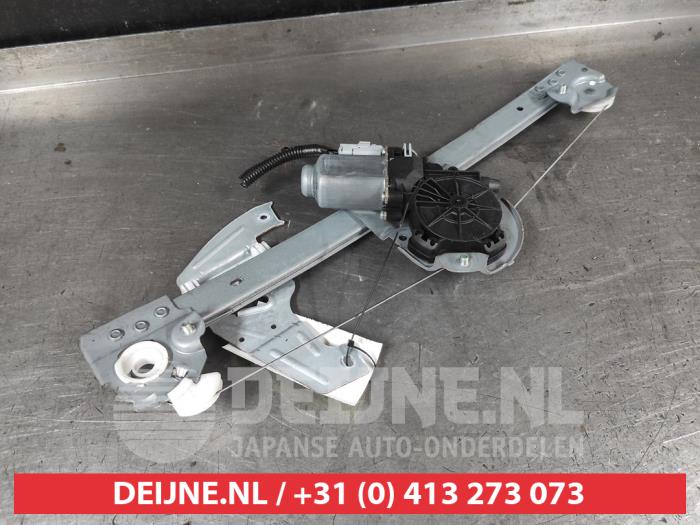 Toyota Aygo Ruitmechaniek 4Deurs links-voor O694597
