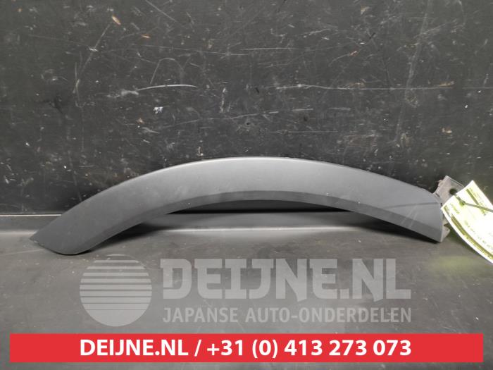 Mitsubishi Eclipse Cross Portierlijst O694619