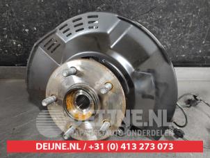 Toyota Yaris Cross Fusee rechts-voor O694637 foto 2