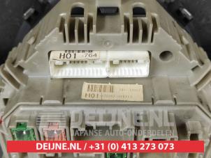 Toyota Aygo Tacho - Kombiinstrument KM O694721 foto 3