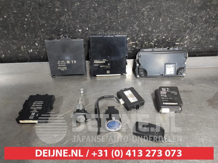 Toyota Yaris Cross Engine management computer O694921