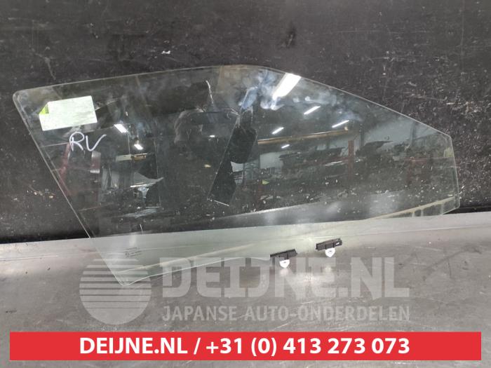 Toyota Yaris Cross Portierruit 4Deurs rechts-voor O694931
