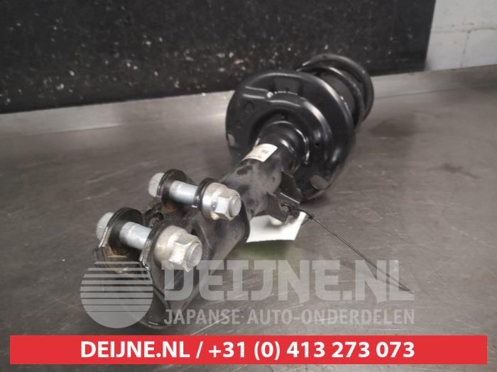 Toyota Yaris Cross Schokdemperpoot rechts-voor O694942