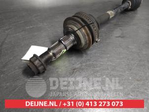Toyota Yaris Antriebswelle links vorne O695038 foto 3