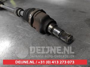 Toyota Yaris Front drive shaft, right O695039 photo 3