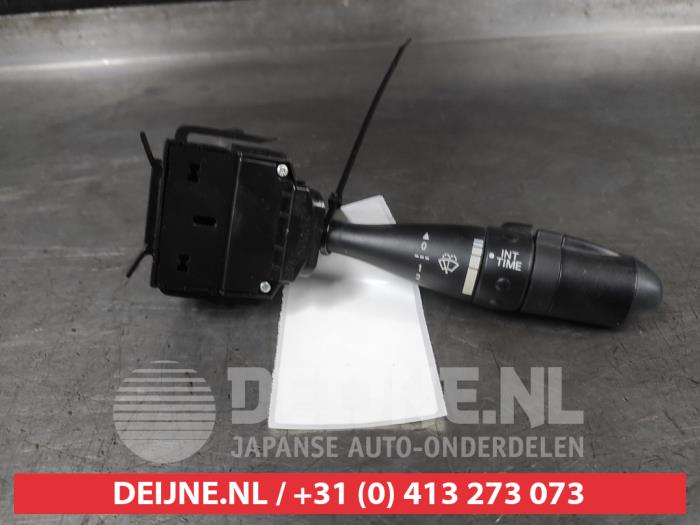 Mitsubishi Colt Scheibenwischer Schalter O695057