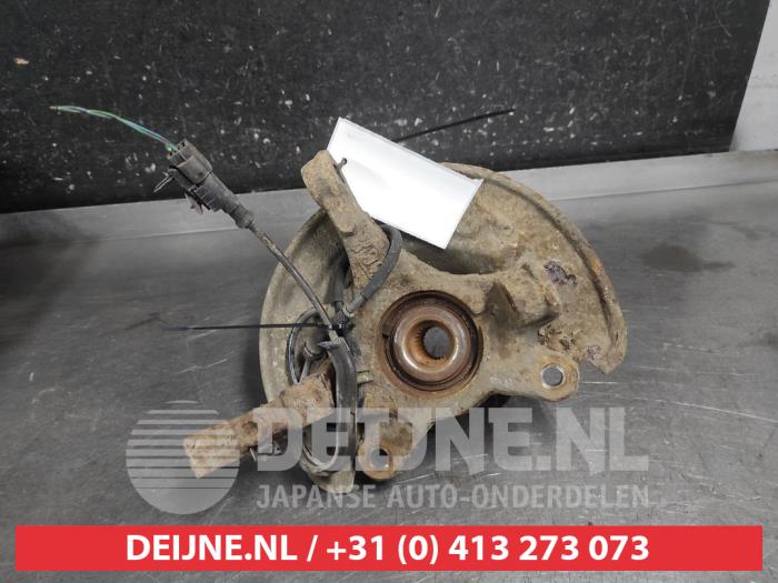 Mitsubishi Colt Achsschenkel rechts vorne O695063