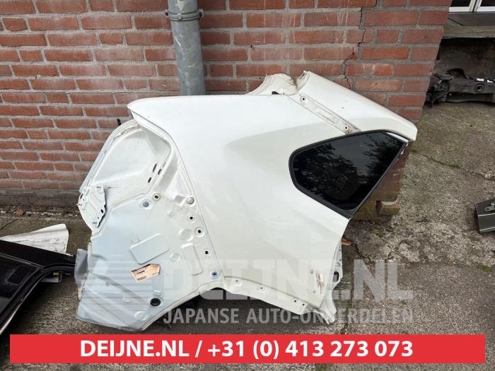 Toyota Rav-4 Rear right bodywork corner O695073