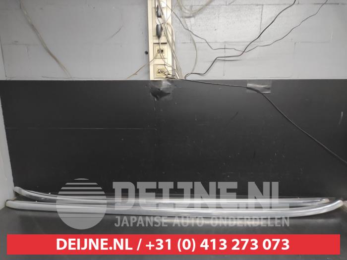 Toyota Auris Dachreling Set O695123
