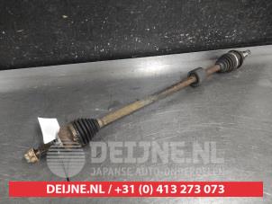 Gebruikte Homokineetas rechts-voor Daihatsu Sirion 2 (M3) 1.0 12V DVVT Prijs € 50,00 Margeregeling aangeboden door V.Deijne Jap.Auto-onderdelen BV