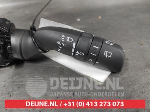 Toyota Yaris Cross Wiper switch O695217 photo 3