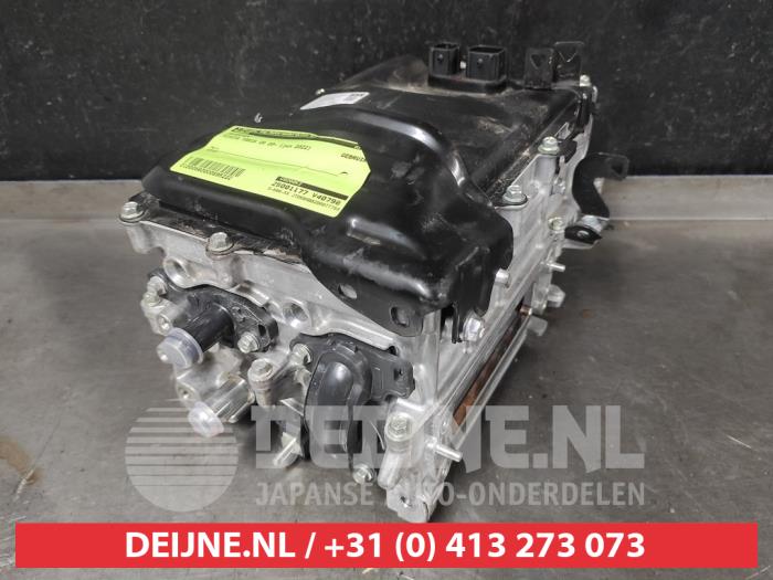 Toyota Yaris Cross Inverter O695222