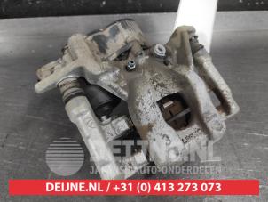 Toyota Yaris Cross Bremszange rechts hinten O695295 foto 2