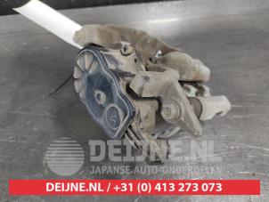Toyota Yaris Cross Bremszange rechts hinten O695295 foto 3