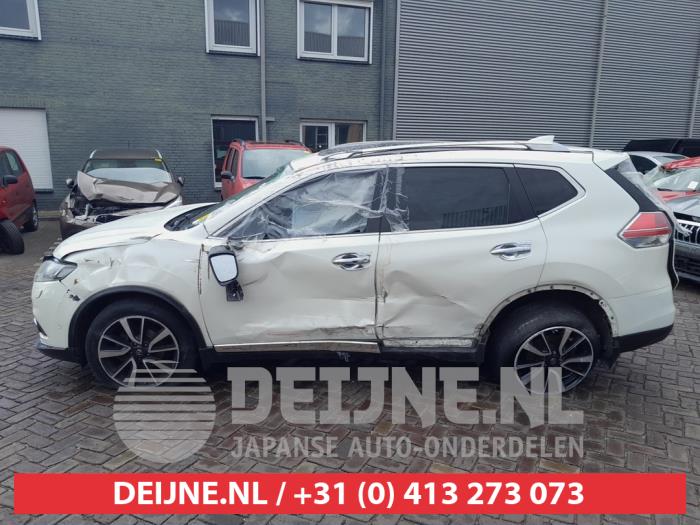 Nissan X-Trail Extra Ruit 4Deurs links-achter O695363