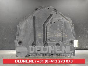 Gebruikte Motor Beschermplaat Toyota Yaris Cross (PB1/PJ1) 1.5 12V Hybrid 115 Prijs op aanvraag aangeboden door V.Deijne Jap.Auto-onderdelen BV