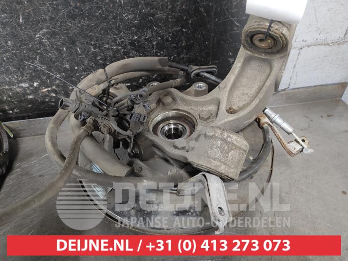 Honda CR-V Achsschenkel rechts hinten O695401