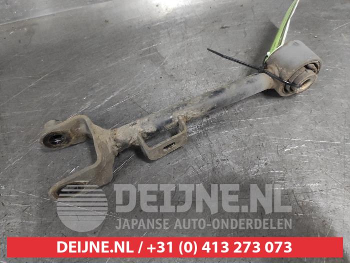 Honda CR-V Querlenker rechts hinten O695407