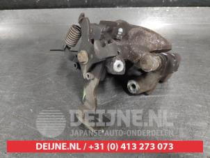 Toyota Auris Rear brake calliper, left O695432 photo 3
