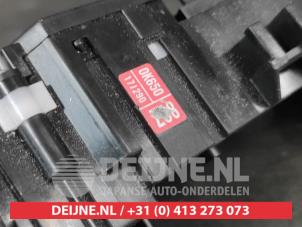 Toyota Hilux Light switch O695441 photo 3