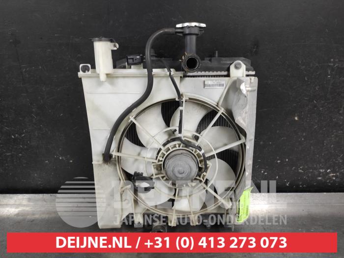 Toyota Aygo Radiateur O695454