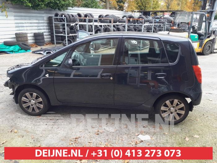 Mitsubishi Colt Türscheibe 4-türig links hinten O695519