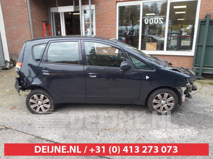 Mitsubishi Colt Zusätzliches Fenster 4-türig rechts vorne O695539