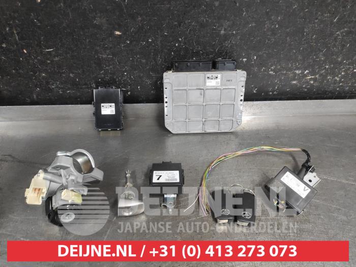 Toyota Verso Engine management computer O695591