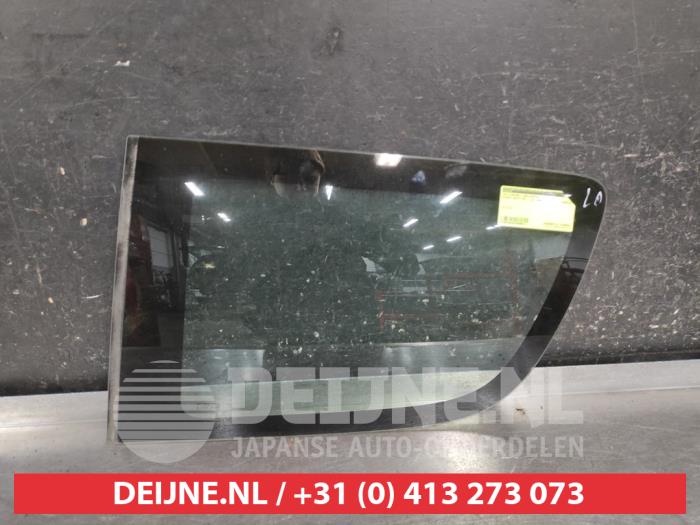 Suzuki Swift Ruit 2Deurs links-achter O695611