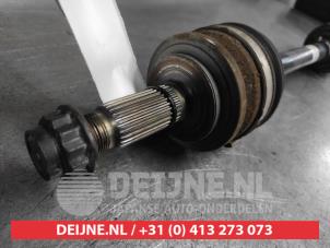 Toyota Verso Front drive shaft, left O695587 photo 2
