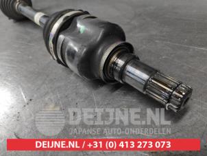 Toyota Verso Front drive shaft, left O695587 photo 3