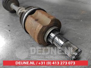 Nissan X-Trail Front drive shaft, left O695649 photo 3