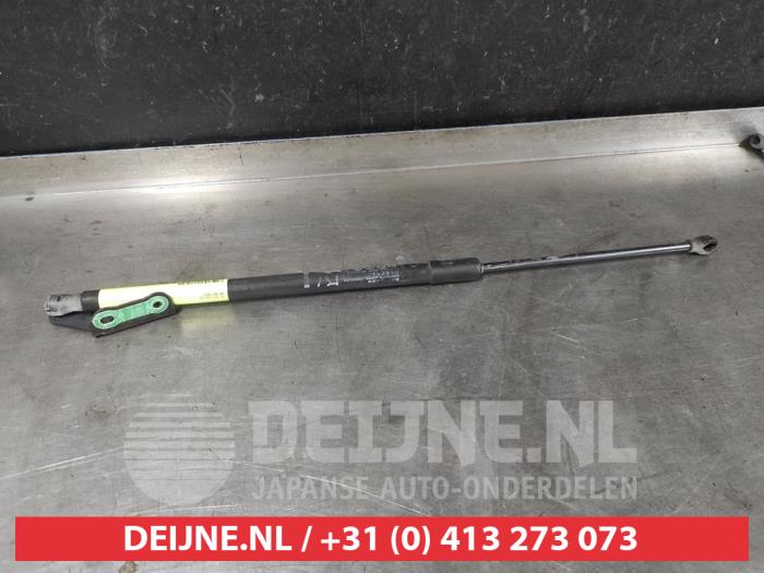 Toyota Yaris Cross Rear gas strut, right O695696