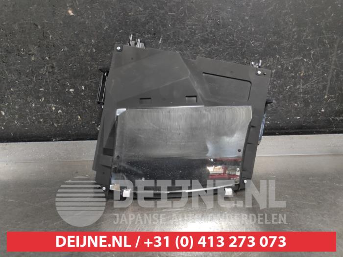 Gebruikte Head-up display Kia Niro II (SG2) 1.6 GDI Plug-in Hybrid Prijs op aanvraag aangeboden door V.Deijne Jap.Auto-onderdelen BV
