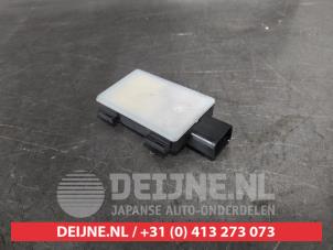 Gebruikte Dode hoek sensor Kia Niro II (SG2) 1.6 GDI Plug-in Hybrid Prijs € 100,00 Margeregeling aangeboden door V.Deijne Jap.Auto-onderdelen BV