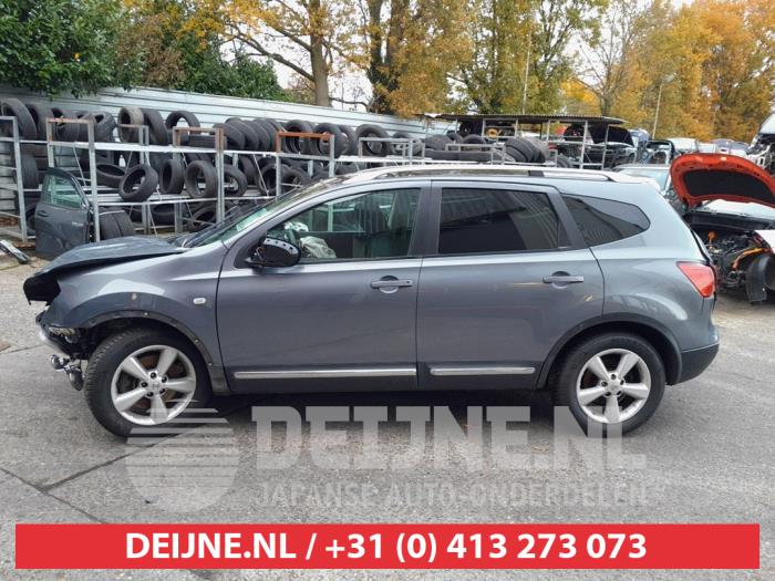 Nissan Qashqai+2 Tür 4-türig links vorne O695761