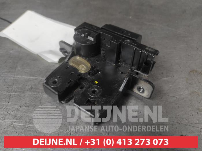 Nissan Qashqai+2 Schließmechanik Heckklappe O695774