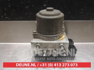 Toyota Landcruiser ABS Pumpe O338630 foto 2