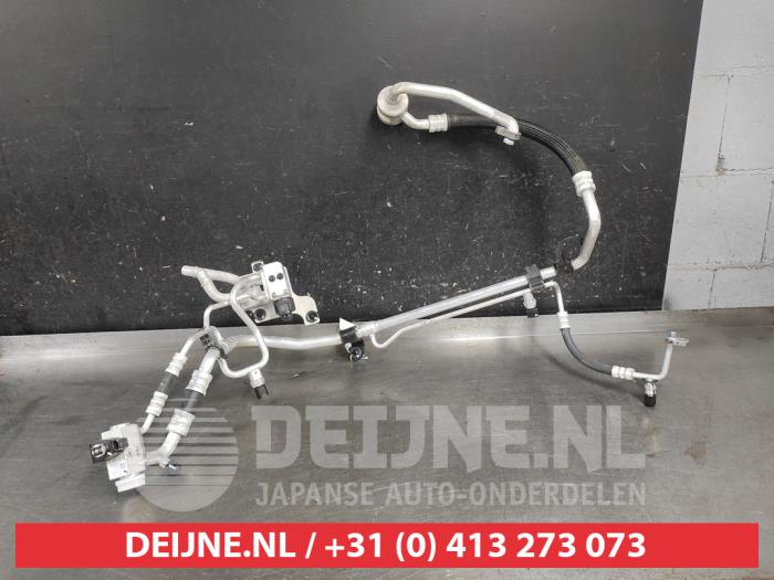Kia Niro Air conditioning line O695894