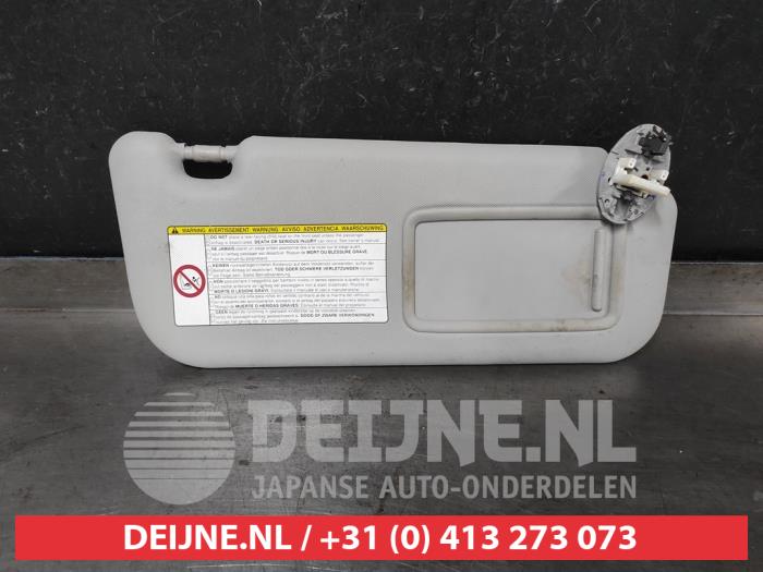 Toyota Auris Sun visor O695947