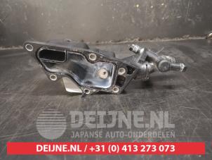 Nissan Pulsar Thermostatgehäuse O695969 foto 2