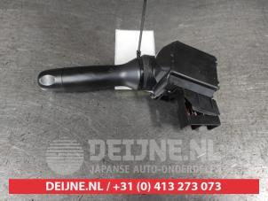 Toyota Yaris Scheibenwischer Schalter O696073 foto 2