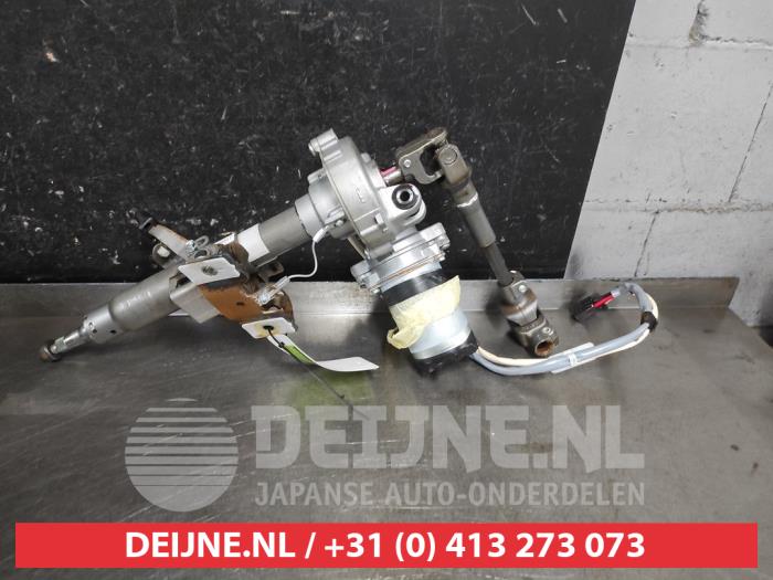 Toyota Yaris Steering column O696118