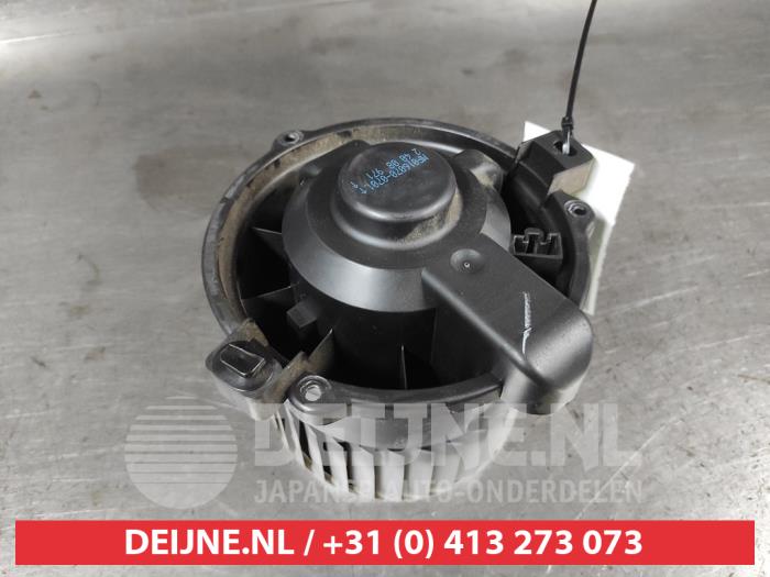 Mitsubishi Colt Heizung Belüftungsmotor O696119