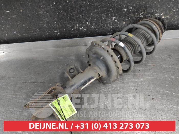 Kia Rio Stoßdämpferstrebe links vorne O696250