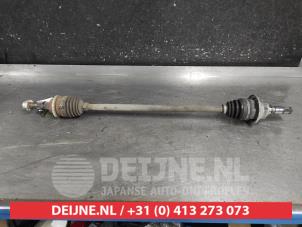 Gebruikte Steekas rechts-achter Mazda CX-5 I (KE,GH) 2.0 SkyActiv-G 160 16V 4WD Prijs € 75,00 Margeregeling aangeboden door V.Deijne Jap.Auto-onderdelen BV