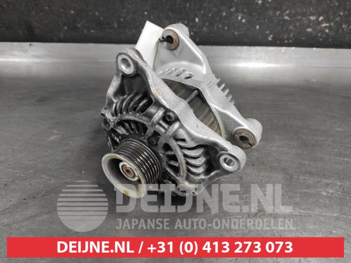 Dynamo van een Mazda CX-5 I (KE,GH) 2.0 SkyActiv-G 160 16V 4WD 2017